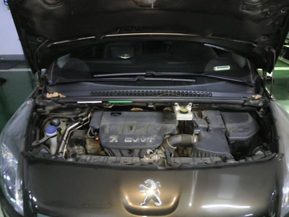 [苏州·苏E] 二手标致标致30082015款 2.0L 自动潮流版