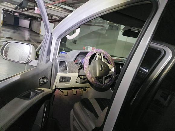 [上海·沪B] 二手江淮瑞风瑞风M42017款 2.0T 手动豪华型