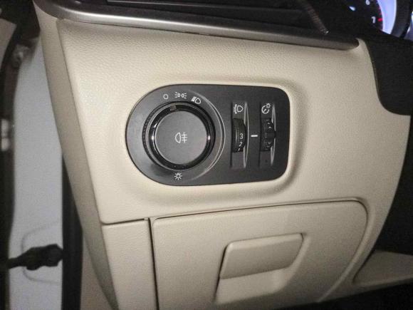 [武汉·鄂A] 二手别克威朗2018款 三厢 15S 自动进取型