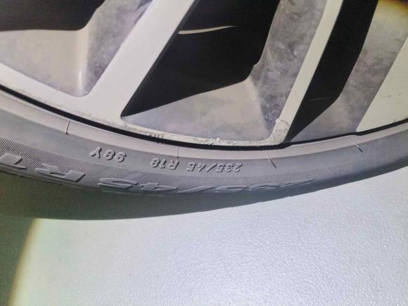 [杭州·浙A] 二手沃尔沃沃尔沃S602018款 S60L T4 智远进取版