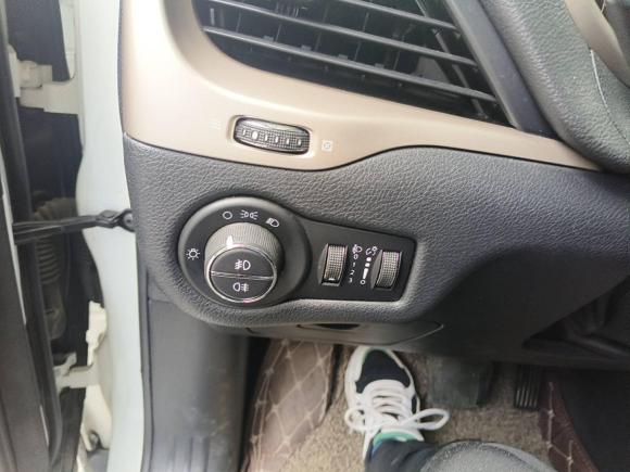 [合肥·皖A] 二手Jeep自由光2017款 2.0L 优越版