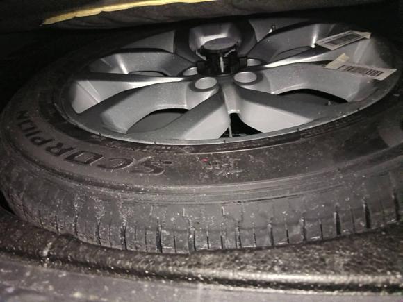 [广州·粤A] 二手路虎发现神行2015款 2.0T SE