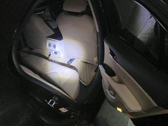 [无锡·苏B] 二手丰田凯美瑞2018款 2.0E 精英版