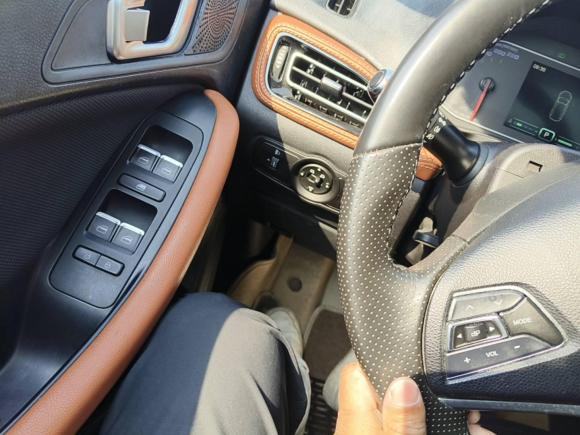 [上海·皖A] 二手奇瑞瑞虎72016款 2.0L CVT耀目版