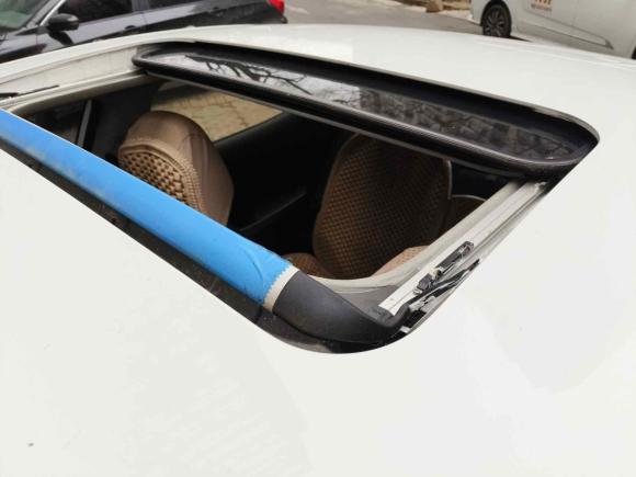 [武汉·鄂A] 二手现代朗动2013款 1.6L 自动领先型