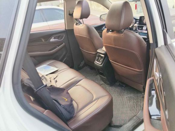 [成都·川A] 二手宝骏宝骏5602017款 1.5T DCT旗舰型