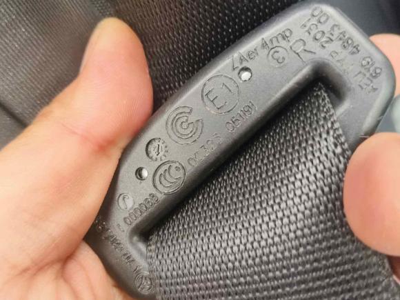 [成都·粤B] 二手奔驰奔驰E级2015款 E 260 L 运动型