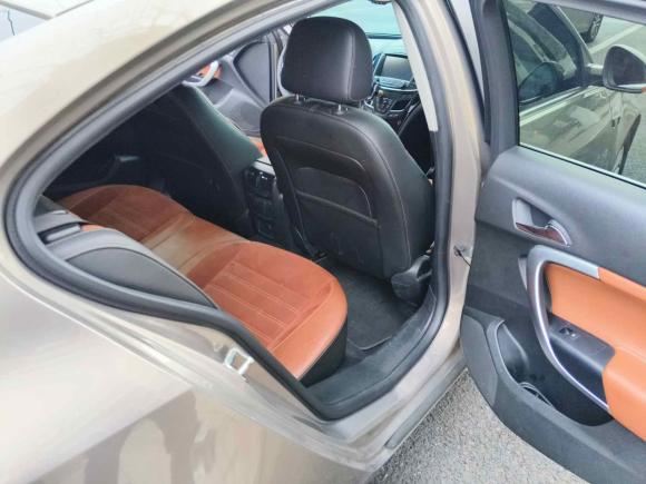 [青岛·鲁B] 二手别克君威2015款 1.6T 精英技术型