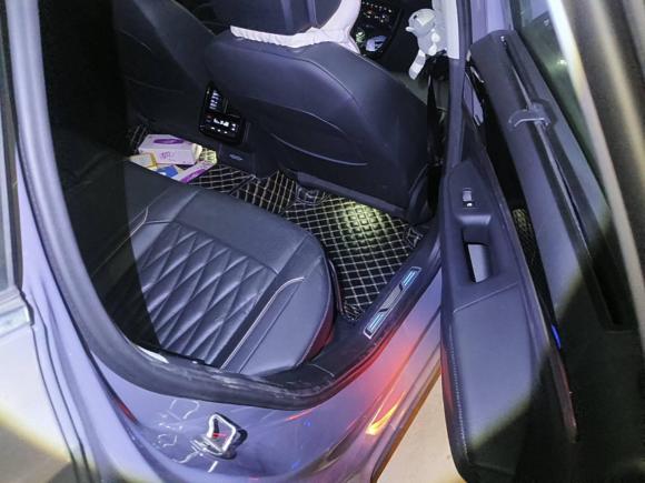 [深圳·粤B] 二手大众帕萨特新能源2019款 430PHEV 混动豪华版