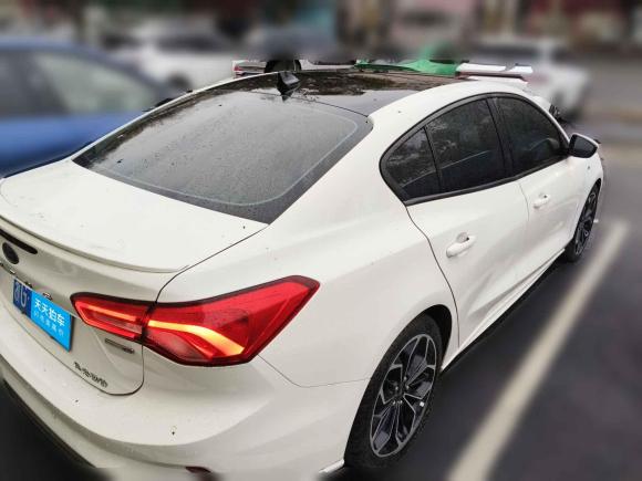 [义乌·浙G] 二手福特福克斯2019款 三厢 EcoBoost 180 自动ST Line