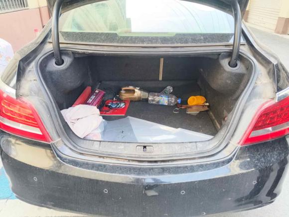 [无锡·苏B] 二手别克君越2013款 2.4L SIDI领先舒适型