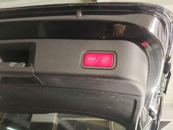 [上海·闽A] 二手奔驰奔驰M级2015款 ML 400 4MATIC豪华型