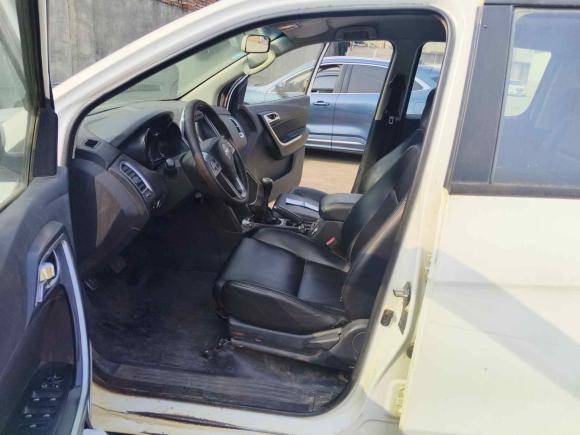 [成都·川G] 二手江铃域虎52018款 2.4T经典版柴油手动四驱豪华型长轴JX4D24A5L