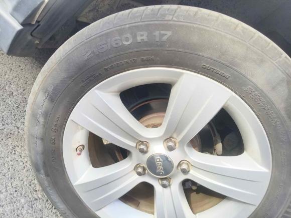 [上海·皖M] 二手Jeep指南者2012款 2.0L 两驱运动版