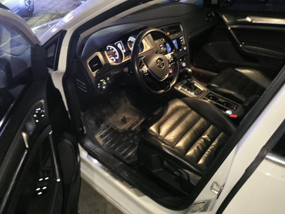 [杭州·浙A] 二手大众高尔夫2016款 230TSI 自动豪华型