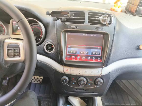 [南通·苏F] 二手道奇酷威2013款 2.4L 两驱尊尚版