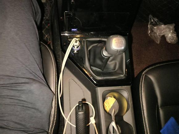 [上海·豫S] 二手五菱汽车五菱宏光PLUS2019款 1.5T 手动豪华型 7座