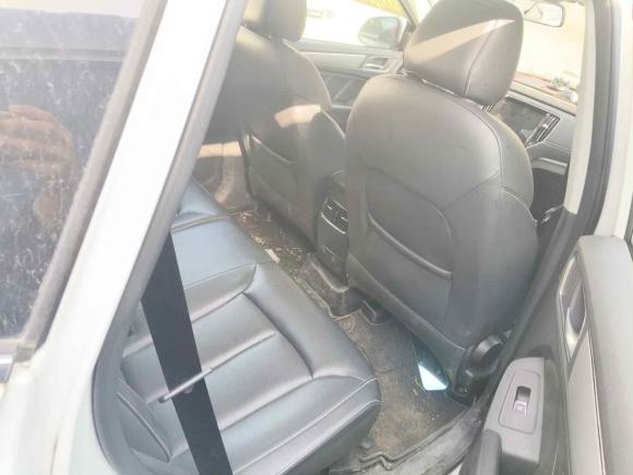 [南通·苏F] 二手荣威荣威RX52018款 20T 两驱手动互联网智尊版