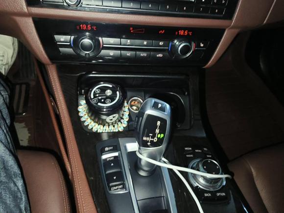 [武汉·鄂A] 二手宝马宝马5系2014款 525Li 领先型