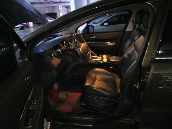 [苏州·苏E] 二手标致标致30082015款 2.0L 自动潮流版