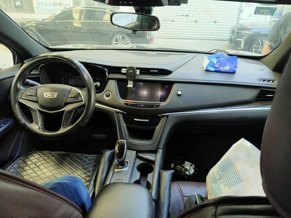 [上海·沪F] 二手凯迪拉克凯迪拉克XT52018款 25T 技术型