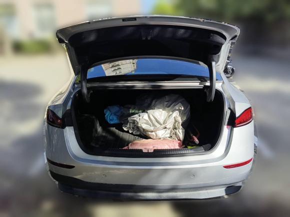 [上海·沪A] 二手荣威荣威D72025款 DMH 125km 世界冠军卓越版