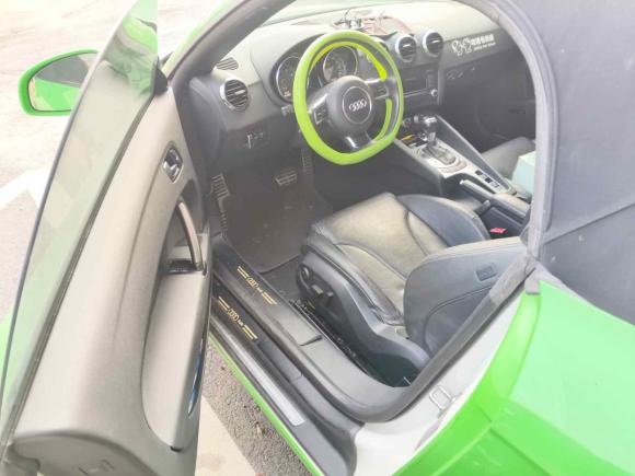 [南昌·赣A] 二手奥迪奥迪TT2011款 TT Roadster 2.0TFSI