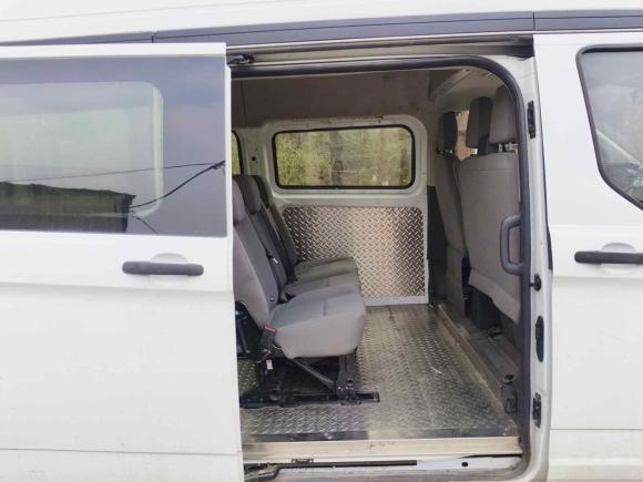 [宁波·浙B] 二手福特全顺2019款 2.0T柴油多功能商用车中轴中顶6座国VI