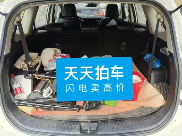 [济南·鲁A] 二手起亚佳乐2013款 2.0L 7座自动舒适版 国V
