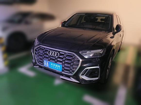 [南京·苏A] 二手奥迪奥迪Q5L2022款 40T 豪华动感型