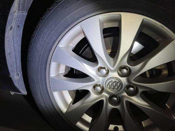 [合肥·皖N] 二手别克君越2013款 2.4L SIDI精英舒适型