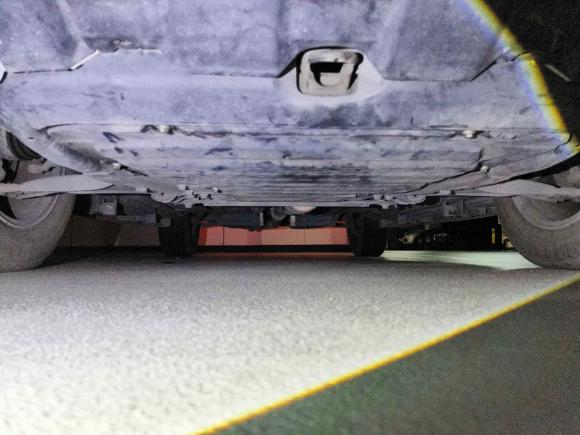 [深圳·粤B] 二手路虎神行者22014款 2.0T Si4 SE汽油版