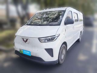 五菱汽车五菱扬光2024款 300km 舒适型客车版 60kW