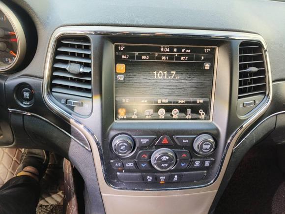 [上海·沪A] 二手Jeep大切诺基2014款 3.0L 舒享导航版