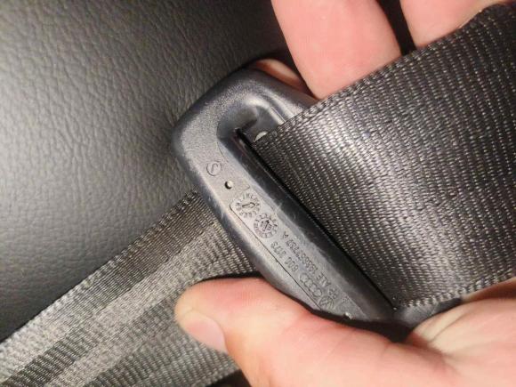 [常州·苏D] 二手奥迪奥迪A4L2013款 35 TFSI 自动标准型