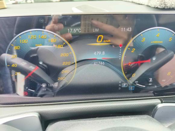 [深圳·粤B] 二手奔驰奔驰GLB2020款 GLB 180 动感型