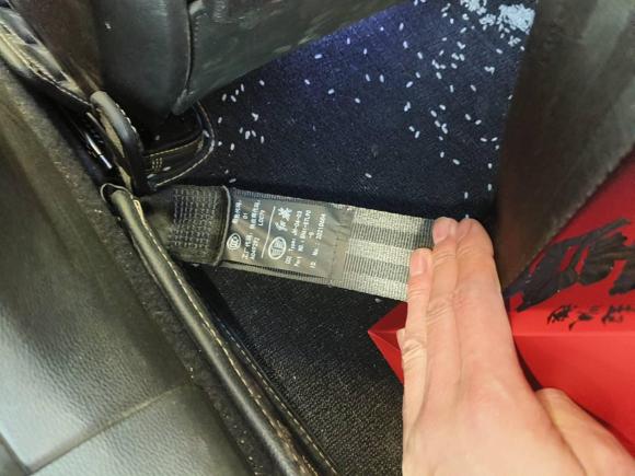 [青岛·鲁U] 二手红旗红旗H52022款 经典款 1.8T 自动智联旗享版