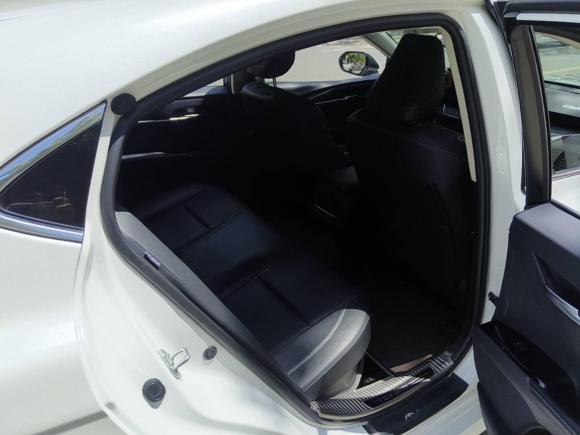 [上海·沪C] 二手丰田凯美瑞2024款 双擎 2.0HGVP 豪华版