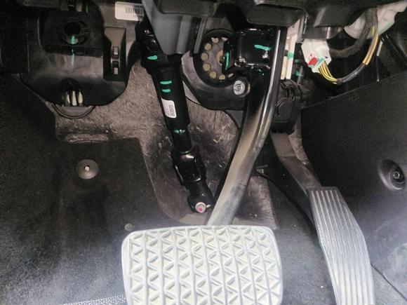 [广州·粤A] 二手别克威朗2018款 两厢 15S 自动进取型