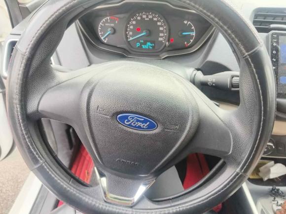 [青岛·鲁B] 二手福特福睿斯2015款 1.5L 自动舒适型