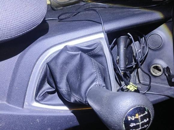 [深圳·粤B] 二手长安凯程欧诺S2021款 1.5L欧诺S智享版双蒸空调客车JL473QG