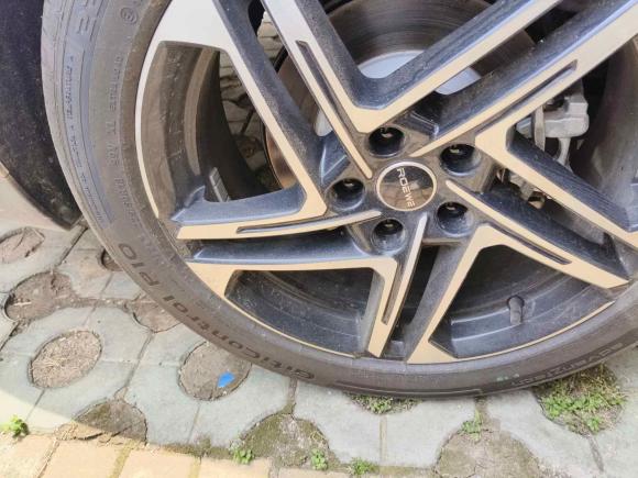 [合肥·皖A] 二手荣威荣威D72023款 DMH 125km 超越版