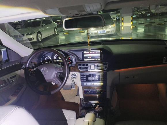 [成都·川A] 二手奔驰奔驰E级2014款 E 260 L 豪华型
