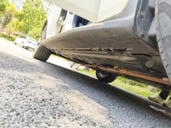 [武汉·鄂A] 二手奔驰奔驰GLC2018款 GLC 300 4MATIC 动感型