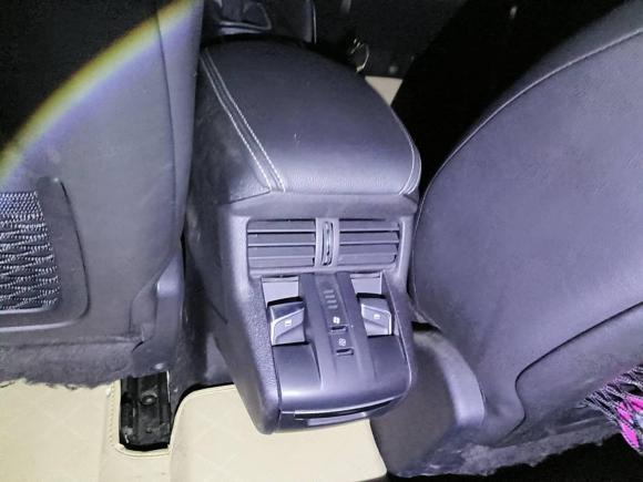 [武汉·鄂A] 二手DSDS 52013款 1.6T 雅致版THP160