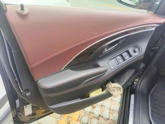 [苏州·苏E] 二手别克君越2013款 2.4L SIDI精英舒适型