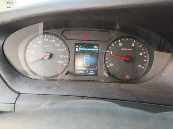 [广州·粤A] 二手依维柯依维柯欧胜2021款 2.0T 手动超瑞长轴短悬高顶侧拉门F1A