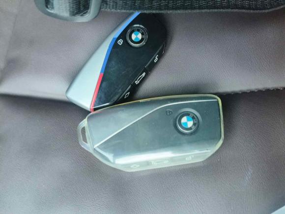 [上海·沪D] 二手宝马宝马X12023款 sDrive25Li X设计套装