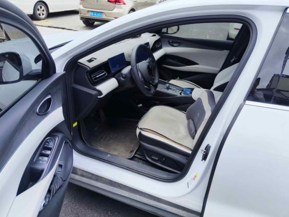 [南昌·赣A] 二手比亚迪海豹06新能源2024款 DM-i 120KM尊荣型