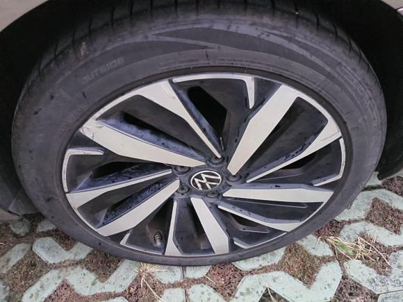 [上海·苏U] 二手大众帕萨特2022款 330TSI 豪华版